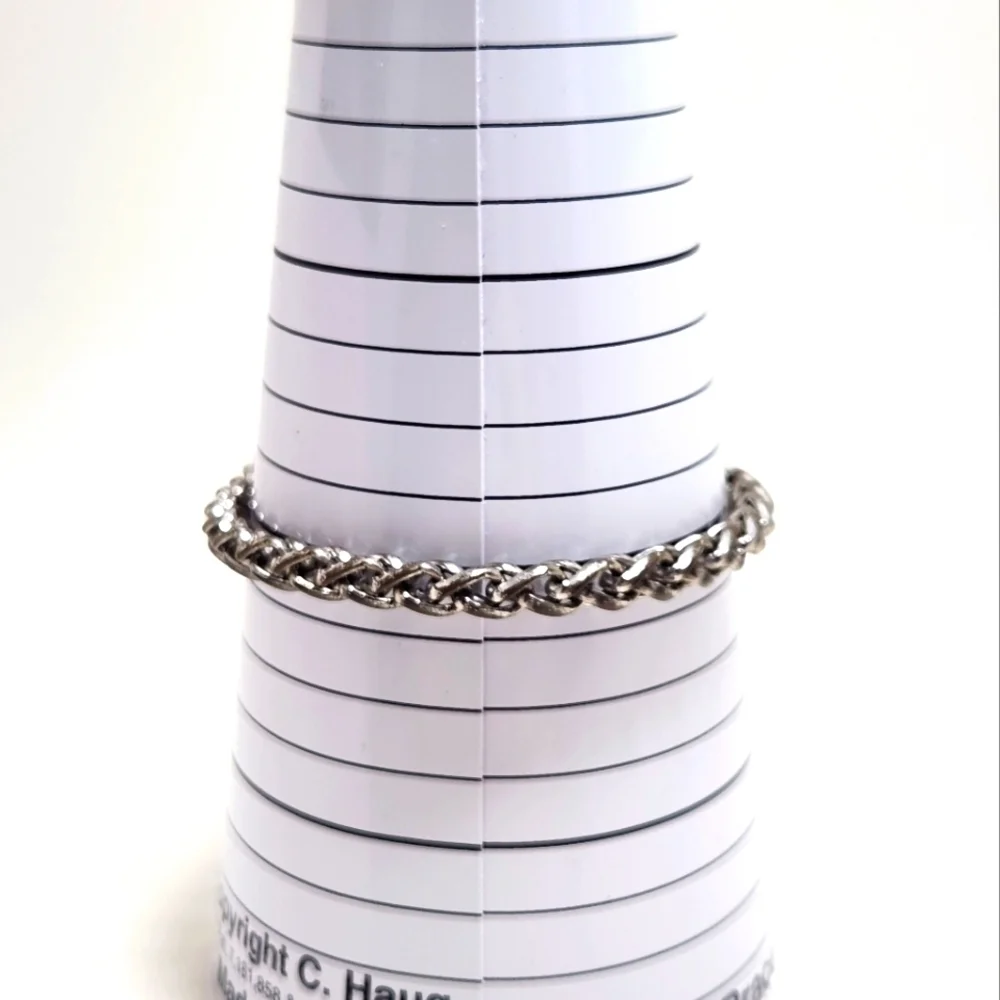 Source Unknown double chain